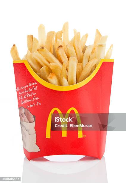 Mcdonalds Фри — стоковые фотографии и другие картинки McDonald's - McDonald's, Картофель фри, Жареный
