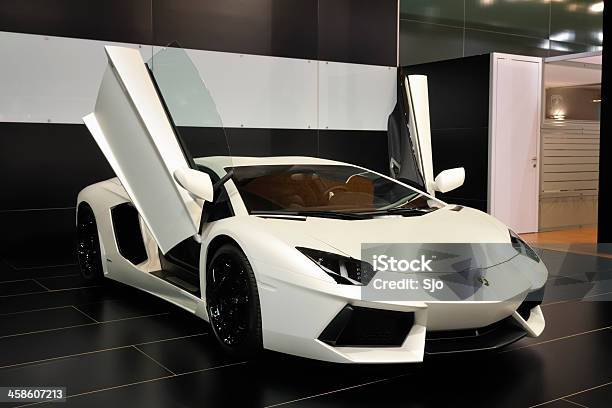 Foto de Lamborghini Aventador e mais fotos de stock de Lamborghini - Lamborghini, Aberto, Branco