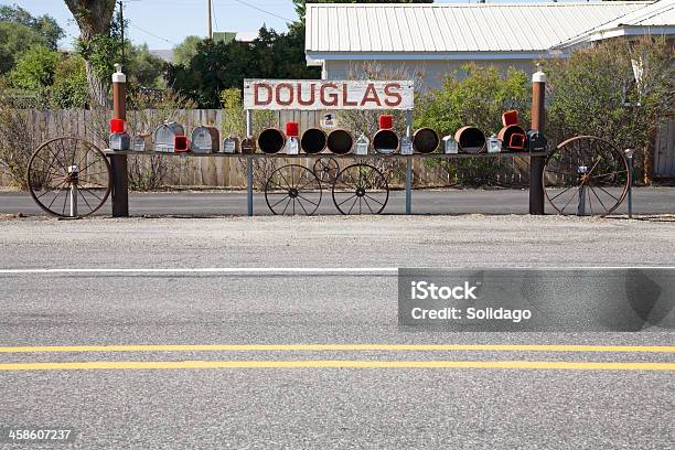 United States Postal Service Douglas Washington - Fotografie stock e altre immagini di Arrugginito - Arrugginito, Autostrada, Autostrada a due corsie