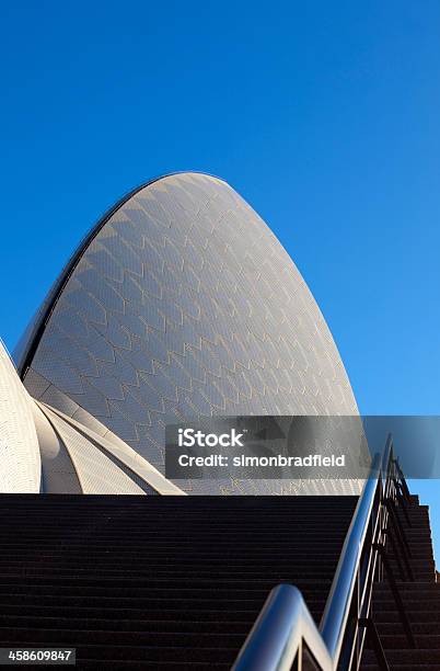 De La Ópera De Sydney Foto de stock y más banco de imágenes de Aire libre - Aire libre, Arquitectura exterior, Arte cultura y espectáculos