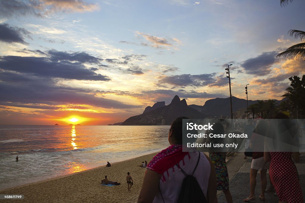 Atardecer en la playa de Ipanema - Foto de stock de Agua libre de derechos