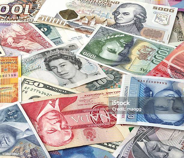 Rechnungen Verschiedenen Ländern Stockfoto und mehr Bilder von Geldschein - Geldschein, Kanadischer Geldschein, Alt
