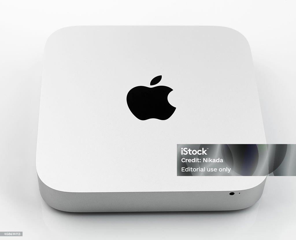 Apple Mac Mini - Стоковые фото 2011 роялти-фри