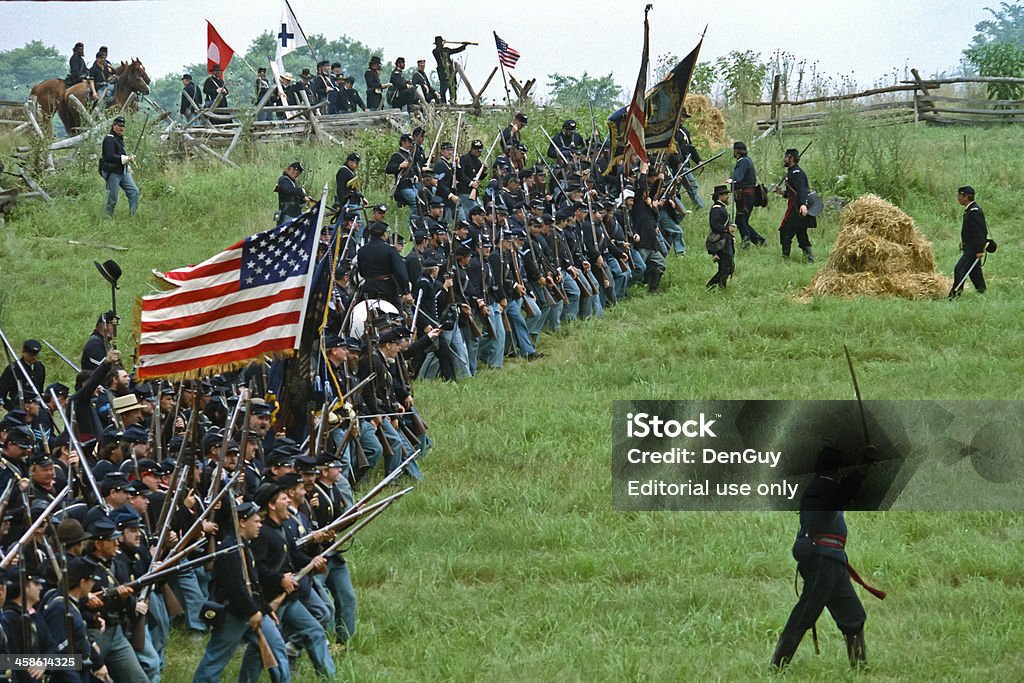 Ataque de infantaria da União reconstituição da Guerra Civil Americana - Royalty-free Guerra Civil Americana Foto de stock