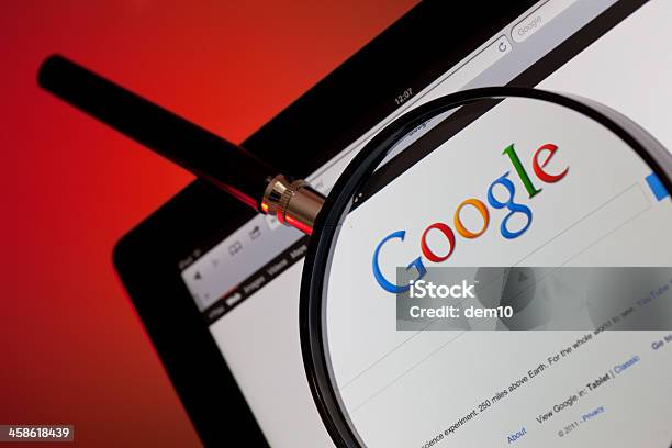 Google Ricerca Sito Web Internet - Fotografie stock e altre immagini di Google - Marchio - Google - Marchio, Cercare, Analizzare