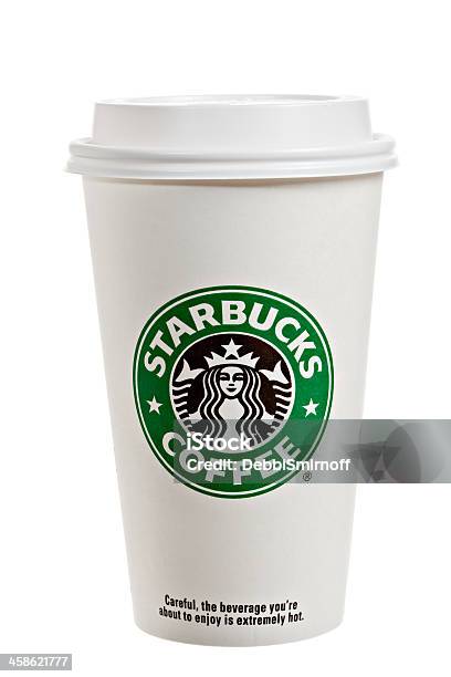 Photo libre de droit de Tasse De Papier Avec Couvercle Café Starbucks banque d'images et plus d'images libres de droit de Starbucks - Starbucks, Tasse, Gobelet en carton