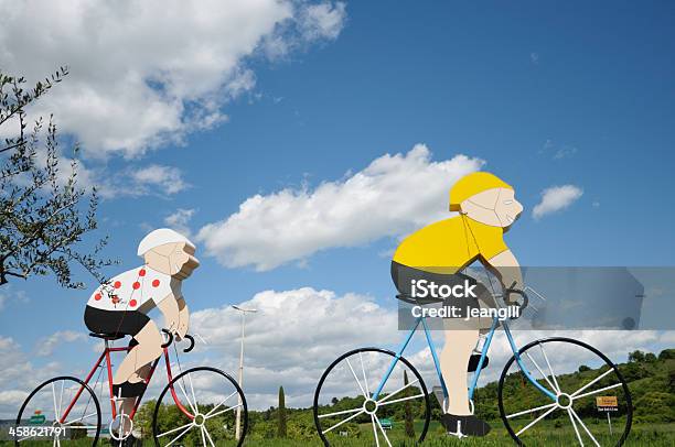 Foto de Ciclo Busca No Tour De France e mais fotos de stock de Tour de France - Tour de France, Bicicleta, Camiseta amarela - Ciclismo