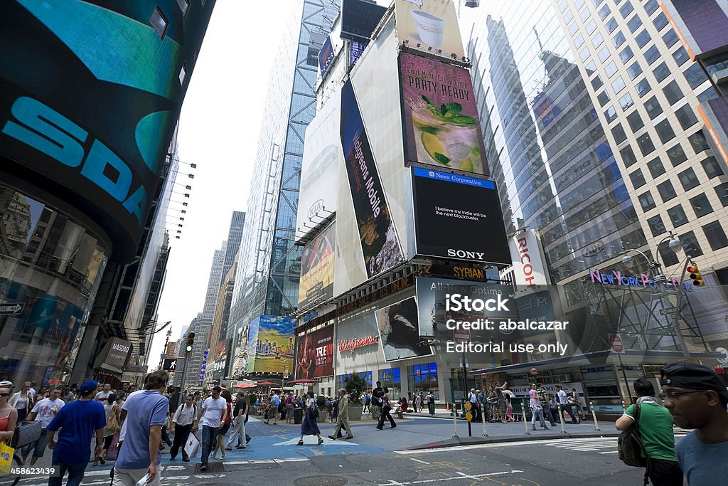 Été à times square - Photo de Affaires libre de droits