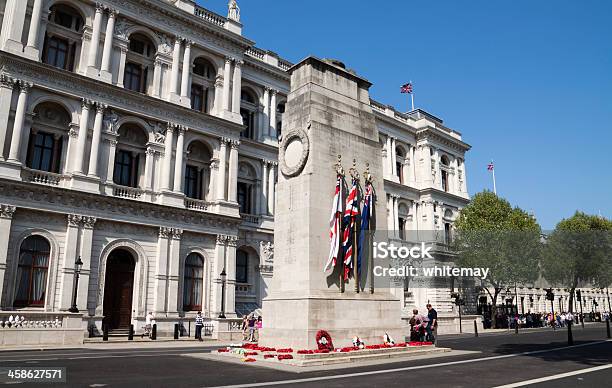 Photo libre de droit de Amirauté Et Le Cénotaphe De Whitehall banque d'images et plus d'images libres de droit de Angleterre - Angleterre, Cénotaphe de Whitehall, Histoire