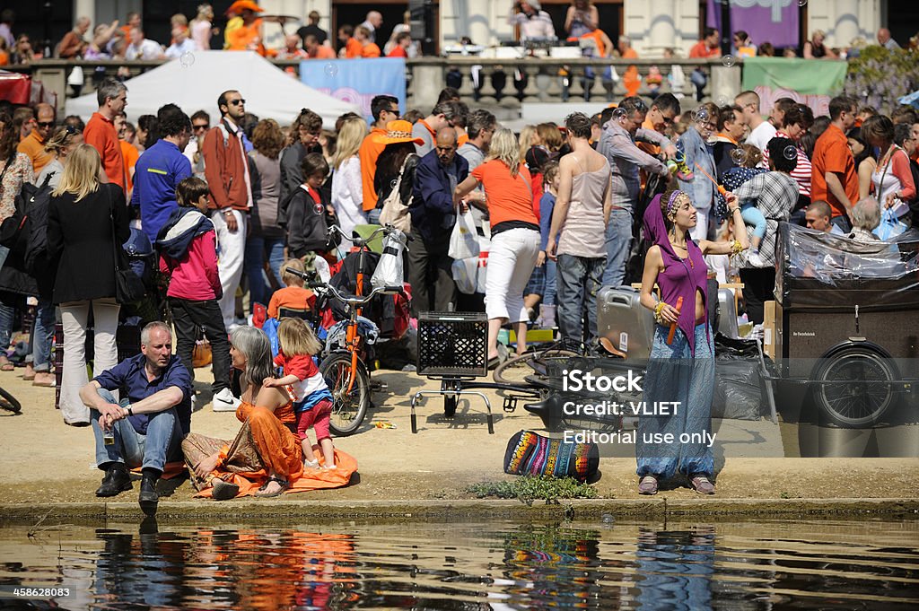 Grande Multidão de pessoas no Vondelpark de Queen's day - Royalty-free Países Baixos Foto de stock