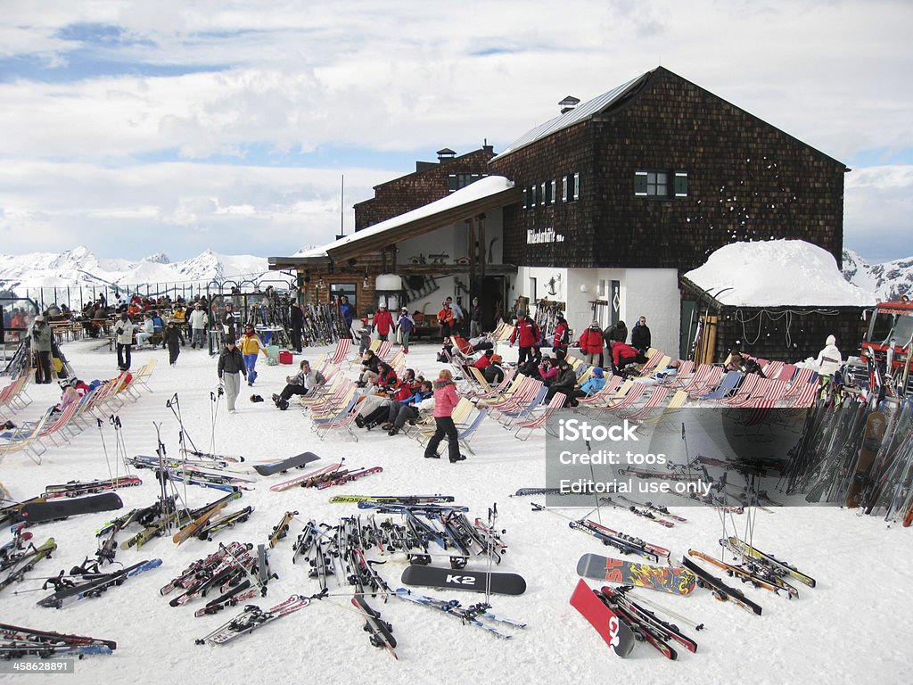 Wintersporters 休憩には、「サミット - サールバッハのロイヤリティフリーストックフォト