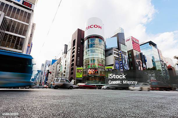 Ginza Cruzar Tráfico En Calle De La Vida De La Ciudad De Tokio Japón Foto de stock y más banco de imágenes de Actividad