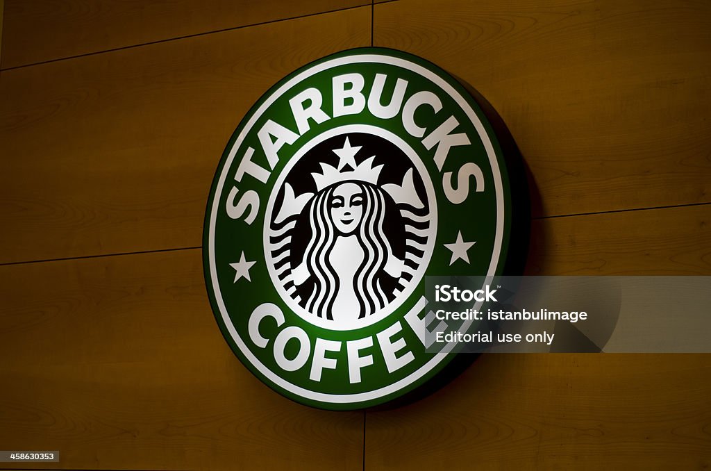 Znak kawiarnia Starbucks - Zbiór zdjęć royalty-free (Bez ludzi)