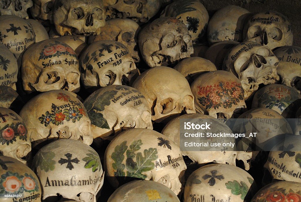 Skulls i kości - Zbiór zdjęć royalty-free (Gotyk)