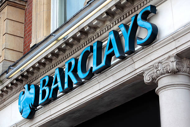 barclays bank di londra - branding marketing sign brand name foto e immagini stock