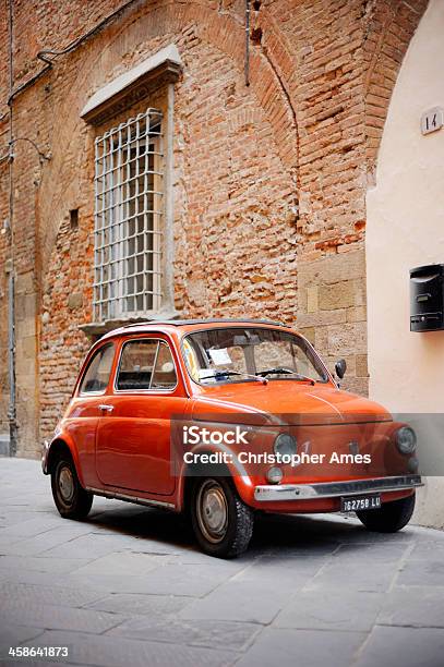 Винтажный Fiat 500 — стоковые фотографии и другие картинки 1950-1959 - 1950-1959, 1960-1969, 1970-1979