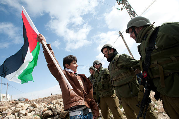 zachodni brzeg anty-wall demonstracja - historyczna palestyna zdjęcia i obrazy z banku zdjęć