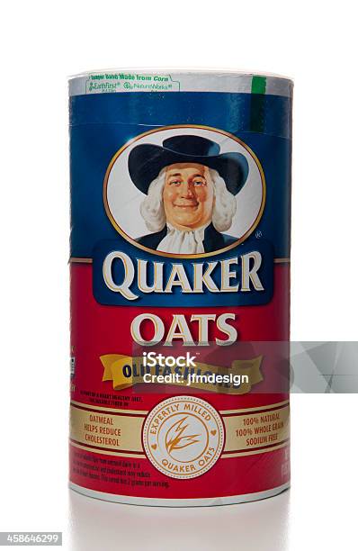Quaker Oats Old Fashioned Oatmeal Container Stock Photo - Download Image  Now - Container, Dietary Fiber, Editorial - iStock