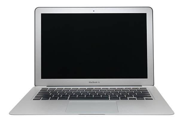 macbook air mit einem leeren bildschirm - apple macintosh laptop computer isolated stock-fotos und bilder