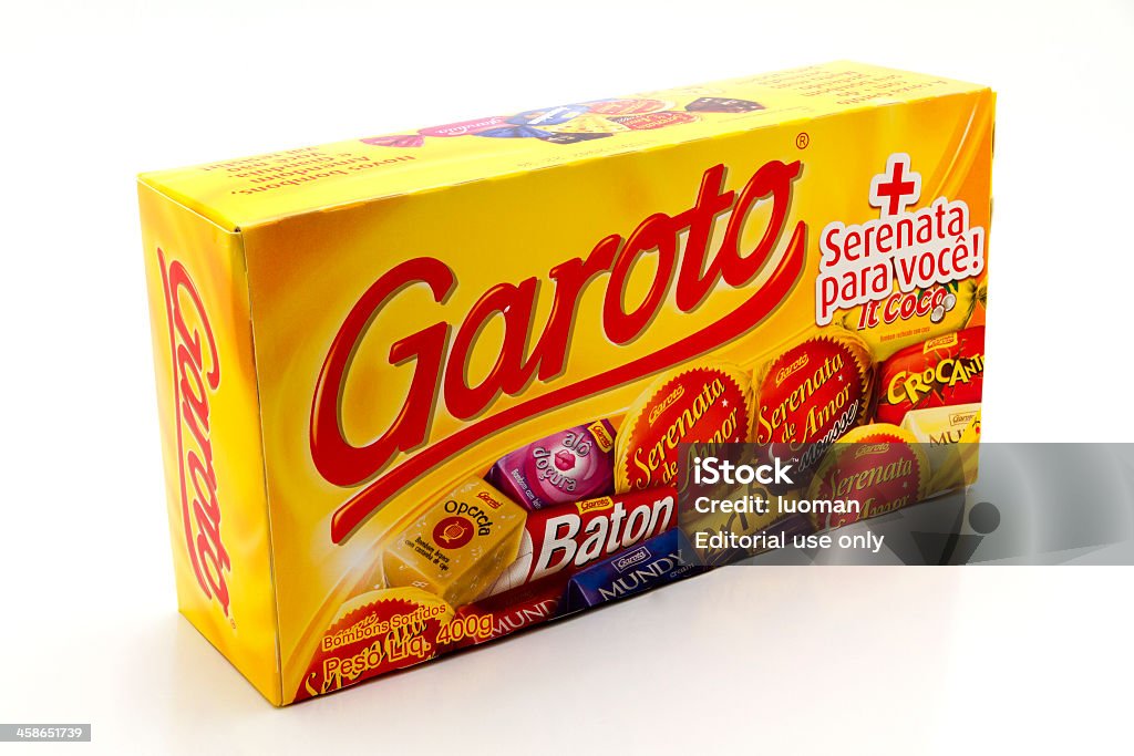 Garoto scatola di cioccolatini - Foto stock royalty-free di Alimentazione non salutare