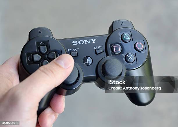 Sony Playstation Stockfoto und mehr Bilder von Playstation - Playstation, Kontrolle, Menschliche Hand