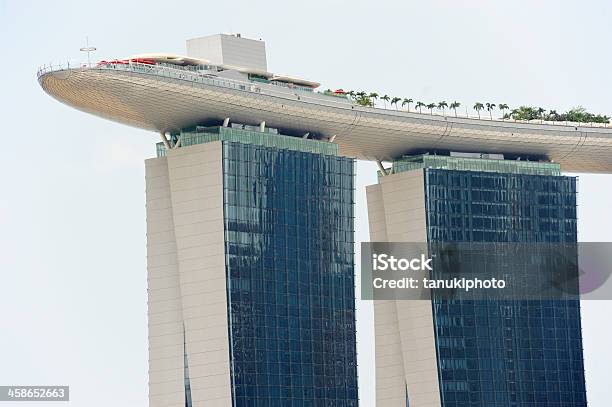 Foto de Marina Bay Sands e mais fotos de stock de Arquitetura - Arquitetura, Característica arquitetônica, Cingapura