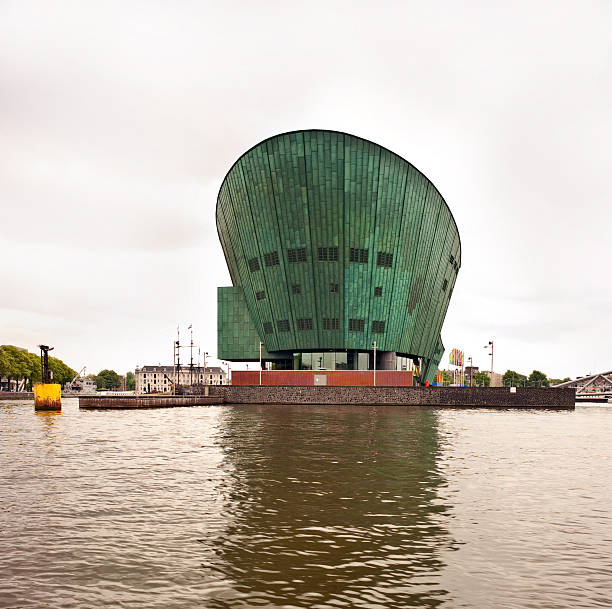 nemo, amsterdam - nemo museum fotografías e imágenes de stock