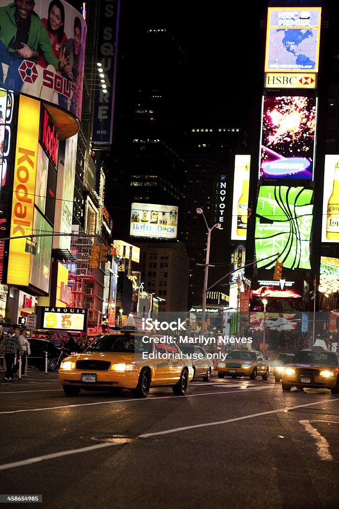 Time Square ruchu - Zbiór zdjęć royalty-free (Billboard)