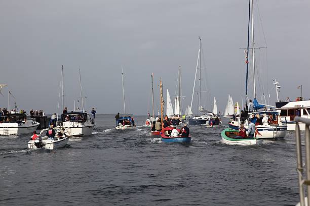 barco de raza - aeroe fotografías e imágenes de stock