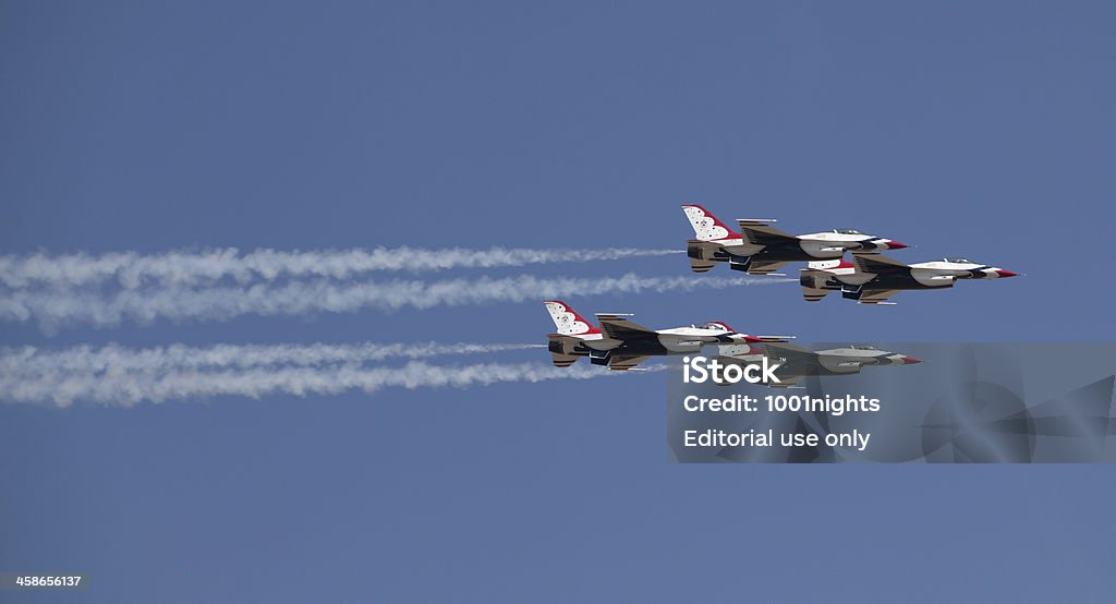 Air Show Turchia 2011 - Foto stock royalty-free di Aeronautica