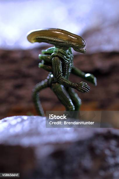 Foto de Alien Hunter e mais fotos de stock de Alienígena - Alienígena, Animal, Armamento