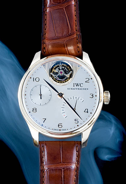 iwc portugais tourbillon mystere en édition limitée pour hommes montre-bracelet - watch wristwatch clock hand leather photos et images de collection