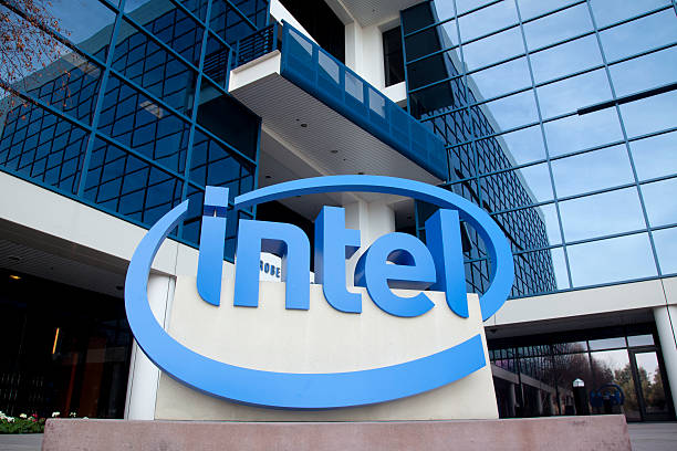Intel Headquarters Santa Clara, California, USA - February 4, 2011: Headquartes for computer chip-making giant Intel.  Founded in 1968 Intel introduced the world's first microprocessor in 1971. 2000 photos stock pictures, royalty-free photos & images