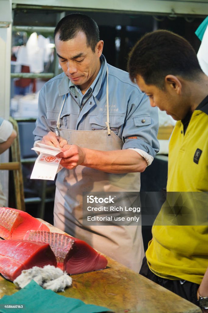 Japanische Thunfisch Butcher - Lizenzfrei Arbeiter Stock-Foto
