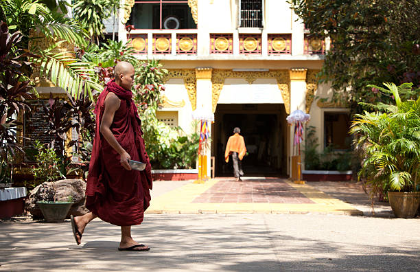 kalaywa tawya konwent, myanmar - kalaywa tawya monastery zdjęcia i obrazy z banku zdjęć