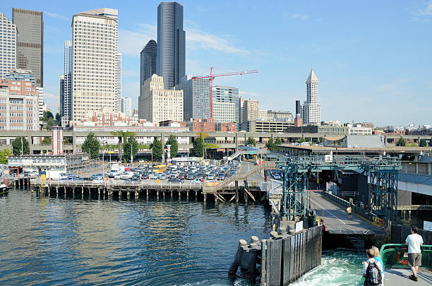 seattle waterfront - seattle ferry puget sound sound fotografías e imágenes de stock