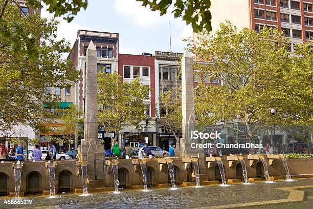 Photo libre de droit de Boston Massachusetts Usaboylston Street banque d'images et plus d'images libres de droit de Boston - Massachusetts - Boston - Massachusetts, Place Copley, Back Bay