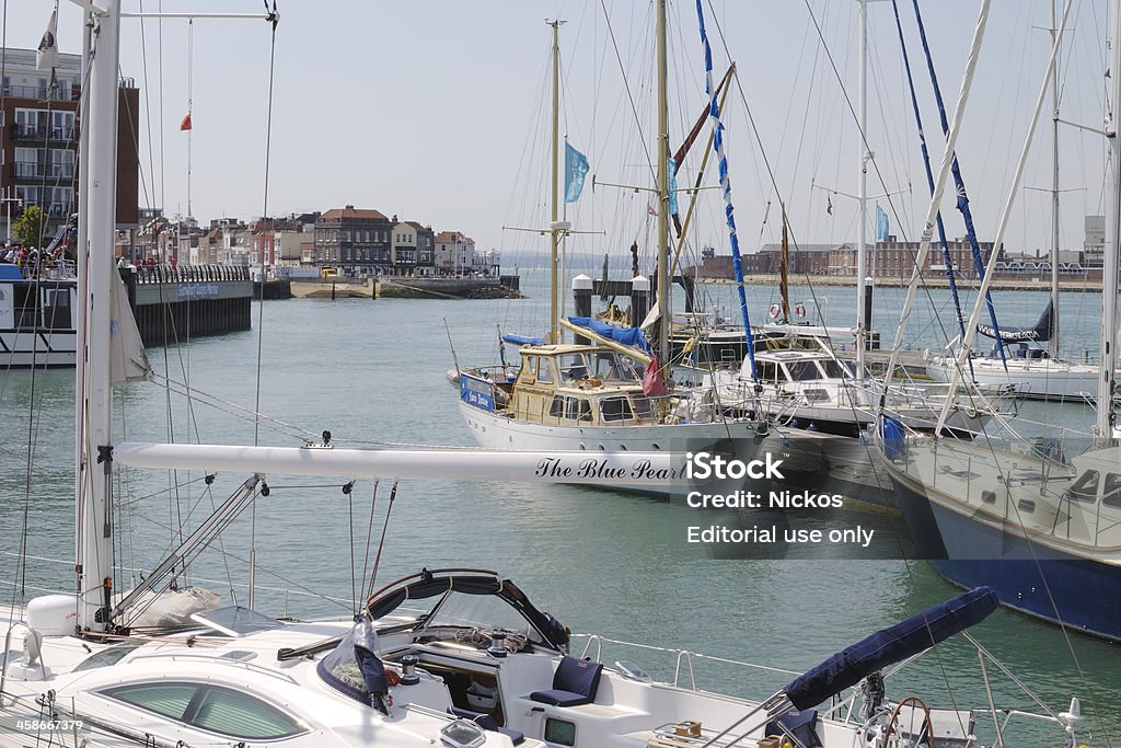 Marina en Gunwharf Quays. Portsmouth. REINO UNIDO - Foto de stock de Agua libre de derechos