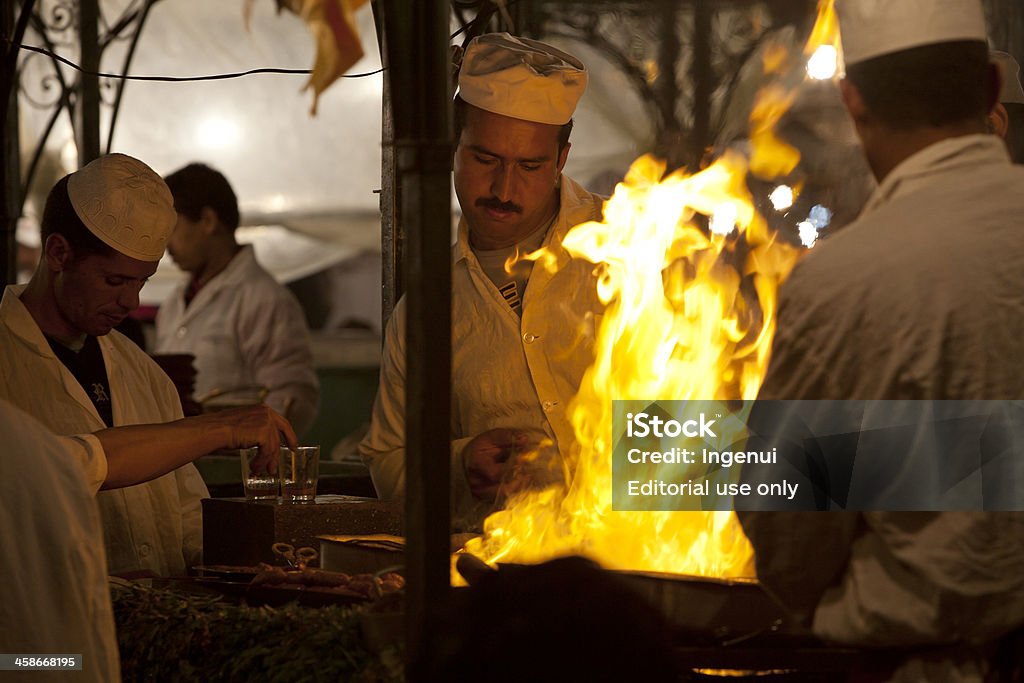 Cookers in der Djemaa El Fna - Lizenzfrei Arbeiten Stock-Foto