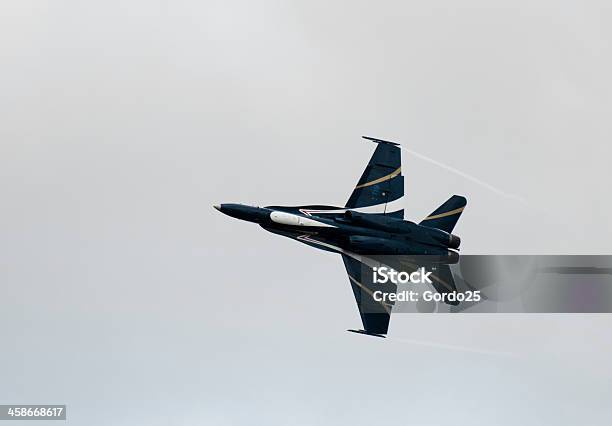 Cf 18 회전 Airshow에 대한 스톡 사진 및 기타 이미지 - Airshow, 군사, 군용 항공기