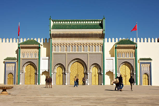 palazzo reale di fes, marocco - dar el makhzen foto e immagini stock