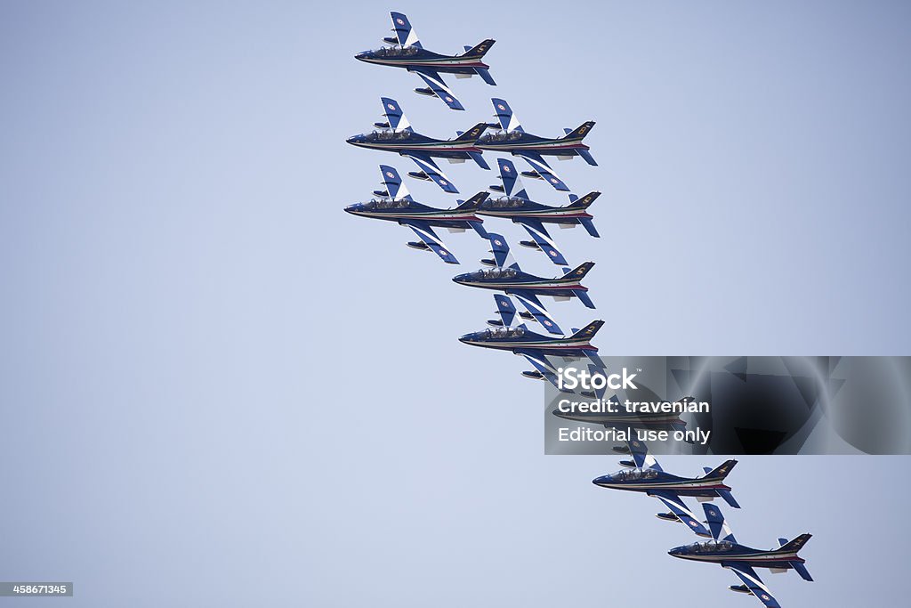 Formation de vol des avions militaires - Photo de Agression libre de droits
