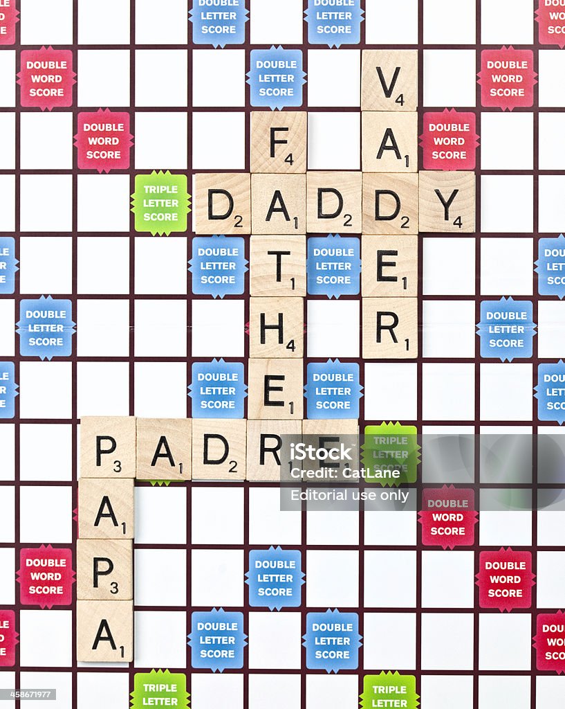 Padre en varios idiomas - Foto de stock de Scrabble libre de derechos