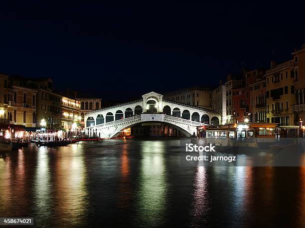 Most Rialto W Wenecji Włochy - zdjęcia stockowe i więcej obrazów Architektura - Architektura, Bez ludzi, Budynek z zewnątrz