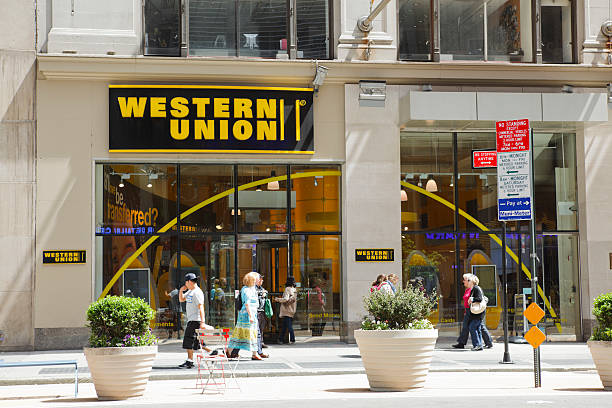 1,213 Western Union Money Transfer Stock Photos, High-Res Pictures, and Images - Getty Images