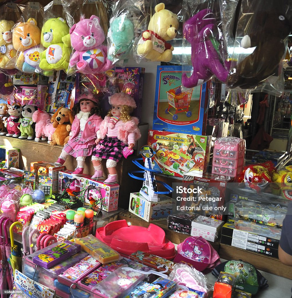 Brinquedos para venda - Foto de stock de Loja de Brinquedos royalty-free