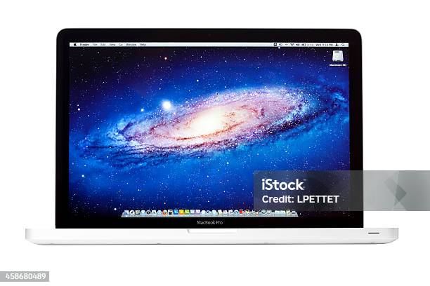 Apple Macbook Pro С Os X Lion — стоковые фотографии и другие картинки MacBook - MacBook, GAFAM, Алюминий