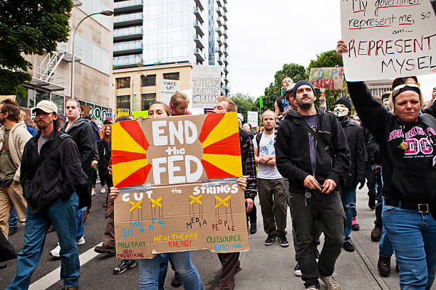 occupy portland de março - protest editorial people travel locations - fotografias e filmes do acervo