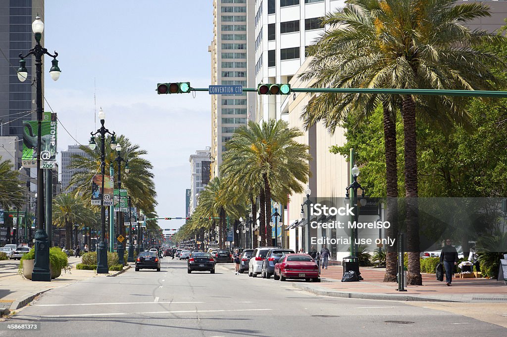 New Orleans Downtown, Canal Street - Стоковые фото Автомобиль роялти-фри