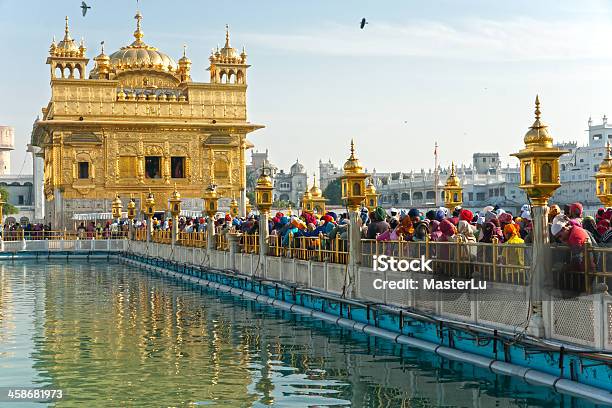 Złoty Rozciągacz Amritsar Indie - zdjęcia stockowe i więcej obrazów Amritsar - Amritsar, Architektura, Azja